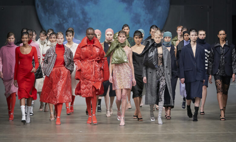 Estas son las principales tendencias de color para el Otoño 2022 de la Semana de la Moda de Nueva York